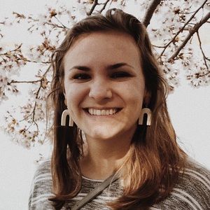 Meet your Posher, Alyssa